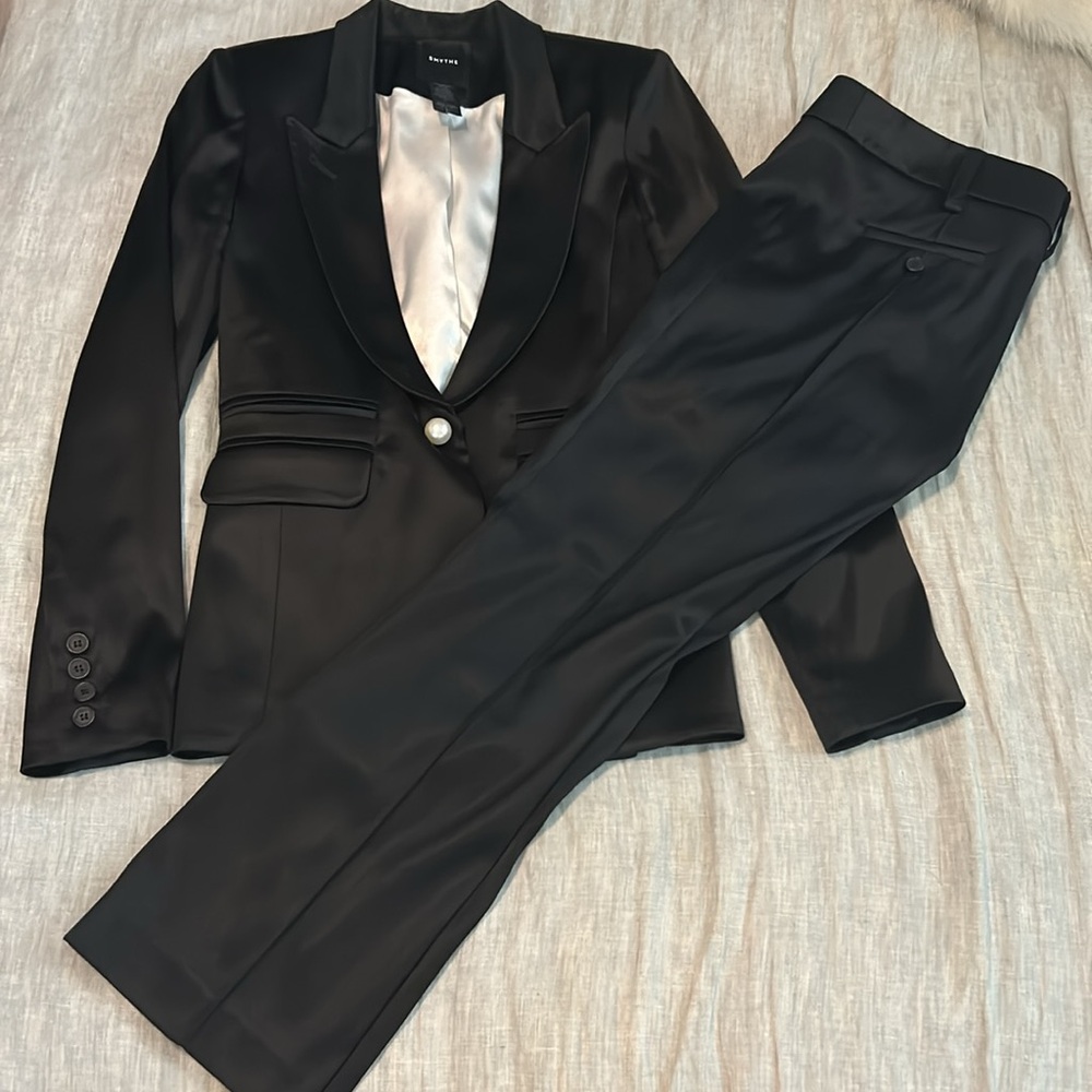 Smythe Black Blazer and Pants Set